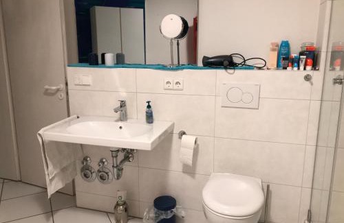 Lustnau House | Gästezimmer bei Ingrid