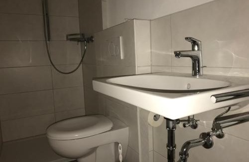 Lustnau House | Gästezimmer bei Ingrid