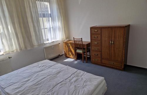 Gablenz House | Gästezimmer North Carolina in Chemnitz