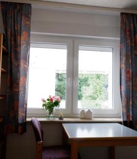Aschersleben Apartment | Gästezimmer Schlossblick
