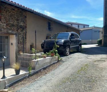 Montournais Apartment | Gîte à 25 minutes du Puy du Fou