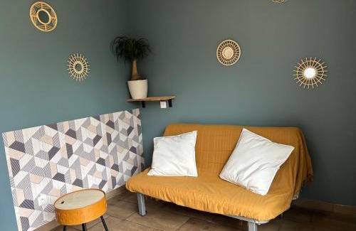 Cerans-Foulletourte Apartment | Gîte à la campagne 3