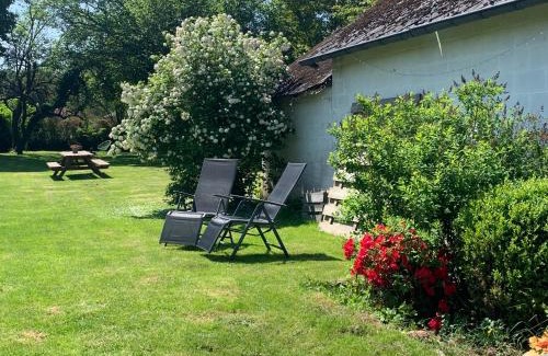 Annevoie-Rouillon House | Gîte: À la courbe du fleuve