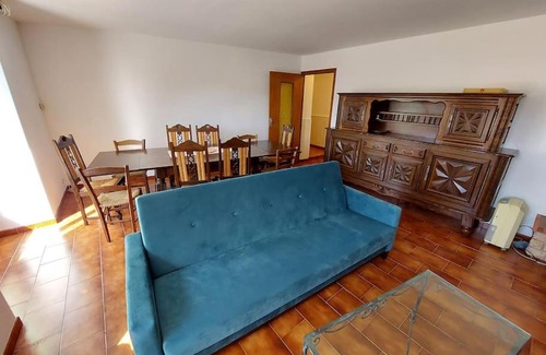 Senconac House | Gîte à la ferme calme et chaleureux avec cheminée.