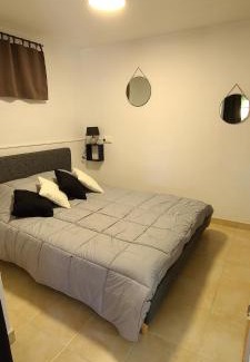 Vallon-Pont-d'Arc Apartment | Gîte 1- LE RAZAL