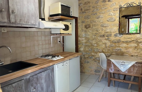 Valojoulx Other | Gîte 2p Lascaux, 2*, wifi, park, games, heated swimming pool, Spa, ok dogs & cats