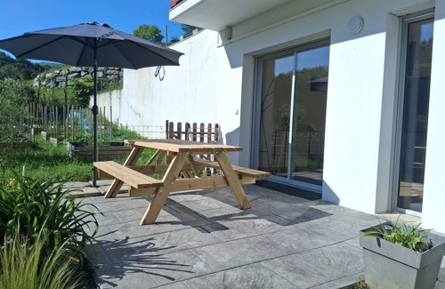 Souraide Apartment | Gîte 3 étoiles et 2 épis, Entre Terre & Mer, for 2 pers. with terrace