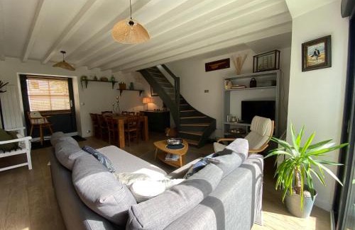 La Ville-es-Nonais House | Gîte 3 chambres en bord de Rance