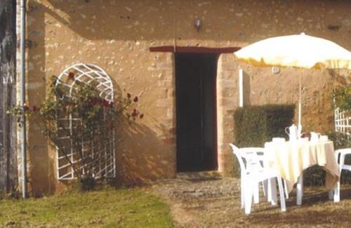 Asnieres sur Vegre House | Gîte 4 pers avec piscine chauffée et jardin au bord de la Vègre, proche village médiéval. - FR-1-410-152