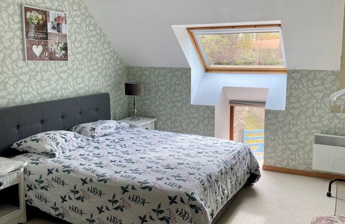 Neuville-au-Plain House | Gîte 5 Personnes au Bord du Marais. A 15min des Plages. Animaux Acceptés