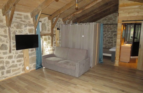 Beauvene House | Gîte 5 Personnes en Ardèche
