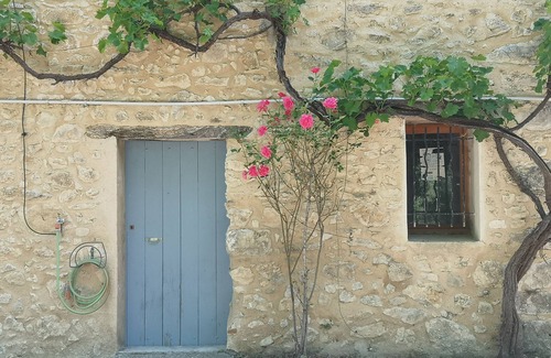 Reilhanette House | Gîte 6/8 persons with private swimming pool in drôme provençale