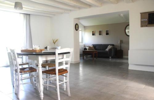 Saint-Remy-la-Varenne House | Gîte AnjouLoire