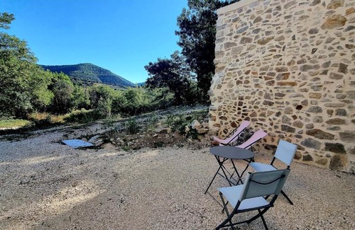 Roche-Saint-Secret Apartment | Gîte au calme pour amoureux de la nature
