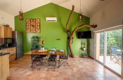 Narbonne House | Gîte au Domaine Chante Perdrix Proche de la mer