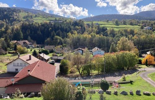 Saint-Maurice-sur-Moselle Apartment | Gîte au pied du Mont