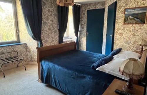 Neuveglise-sur-Truyere Hotel | Gîte-Auberge du Pont de Lanau