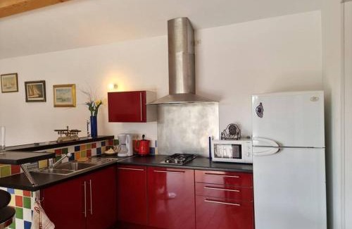 Saint-Laurent-de-Carnols House | Gîte avec Piscine au cœur de la Vallée de la Cèze