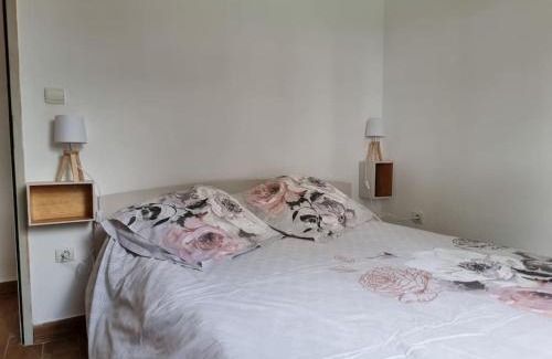 Saint-Laurent-de-Carnols House | Gîte avec Piscine au cœur de la Vallée de la Cèze
