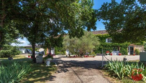Graulhet Bed & Breakfast | Gîte avec piscine