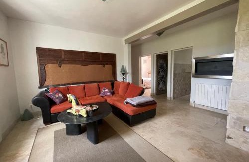 Mollans-sur-Ouveze House | Gîte "Bois-Mariage"