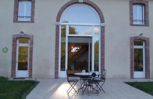Ouzouer-sur-Trezee House | Gîte calme en forêt, proche Gien, 3 chambres et 2 salles d'eau - FR-1-590-555