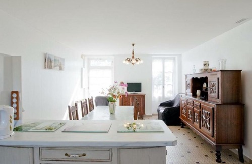 Castets House | Gîte Castets, 5 pièces, 8 personnes - FR-1-360-88