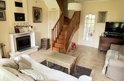 Chateauvieux House | Gîte Châteauvieux , 4 pièces, 7 personnes - FR-1-491-126