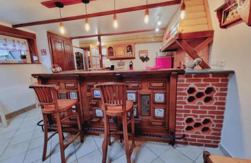 Eppe-Sauvage House | Gîte chaleureux en plein cœur de la nature avec terrasse, animaux acceptés, proche Val Joly - FR-1-510-183