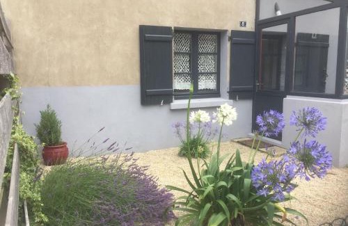 Saint-Lyphard House | Gîte Charmant en Brière: Proche Guérande, Jardin Privé, 2 Chambres - FR-1-306-941