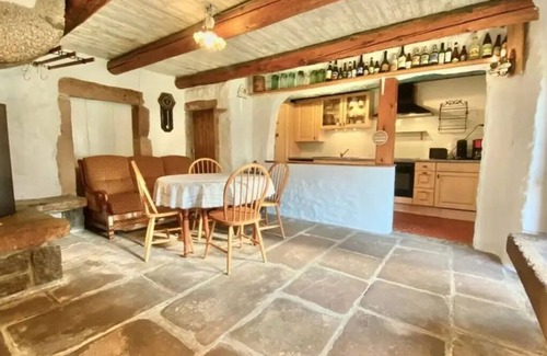 Gerbepal Cottage | Gîte Charme et Détente à Gerbépal- Lake View, Sauna, Spa and Private Terrace