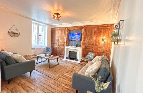 Poncin House | Gîte cosy avec Jacuzzi classé 3 étoiles