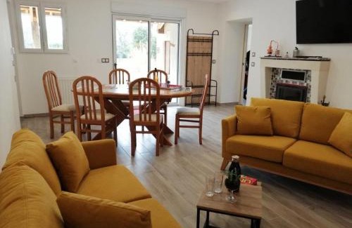 Thenay House | Gîte cosy avec jardin, terrasse et parking entre Châteaux de la Loire et ZooParc de Beauval - FR-1-491-350