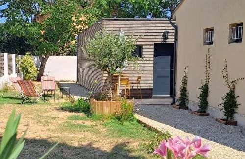 Pertuis House | Gîte cosy et tout équipé "Une cabane en Luberon" 44 m2 avec jardin