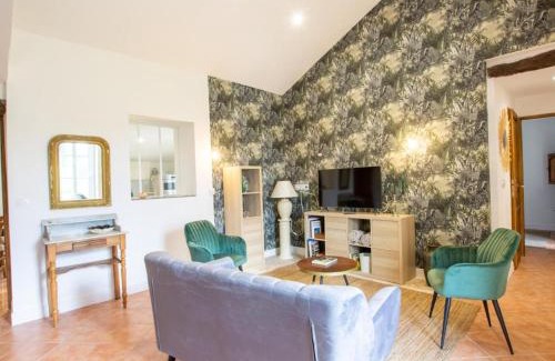 Saint-Aubin-de-Lanquais House | Gîte cosy avec jacuzzi privé, jardin clos, et équipements modernes au cœur du Périgord pourpre - FR-1-616-363