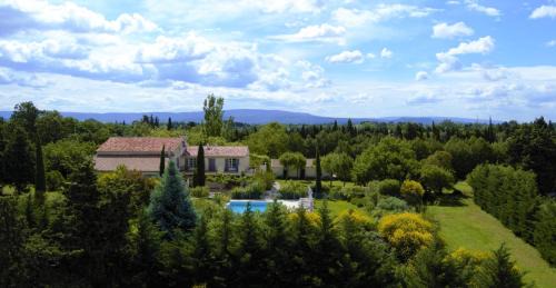 Monteux Apartment | Gîte Crillon - Mas Les Fleurs d'Hilaire