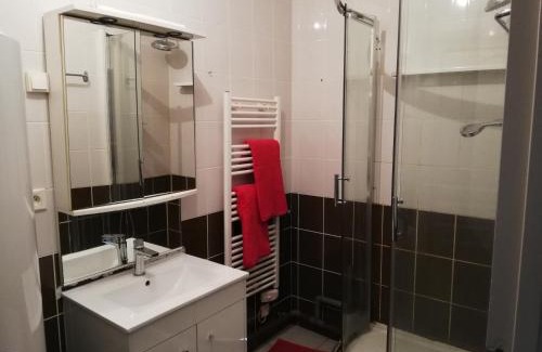 Oudon Apartment | Gîte d'Anouck au coeur d'Oudon proche baignade