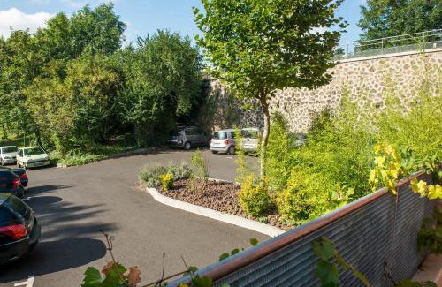 Le Puy-en-Velay Hostel | Gîte d'Etape des Capucins