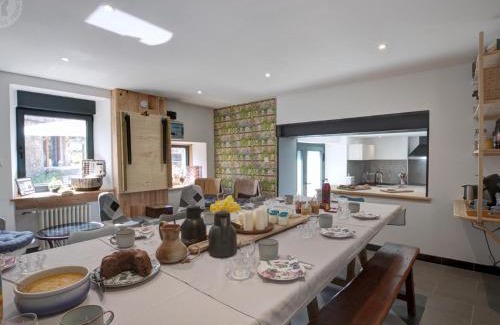 Saint-Julien-Molin-Molette House | Gîte de charme pour 13 pers. avec spa et WiFi - FR-1-496-336