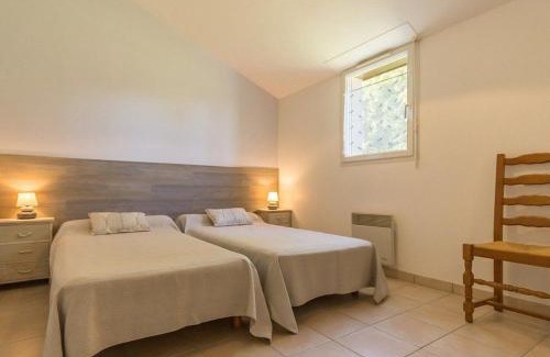 Frossay House | Gîte de campagne avec jardin clos, 3 chambres, terrasse, basse-cour, et terrain de pétanque - FR-1-306-918