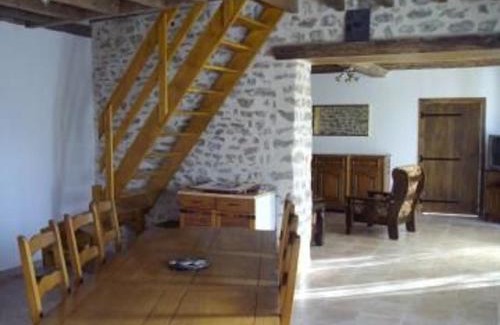Saint-Leonard-des-Bois House | Gîte de charme rénové avec cheminée, terrasse et proche randonnées - Capacité 13 pers. - FR-1-410-179