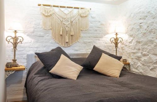 Namur Apartment | Gîte de charme au milieu du monde