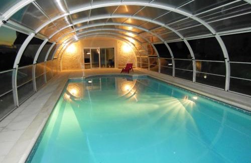 Mosnay House | Gîte de charme avec piscine couverte, proche Paris, nature et activités en Berry - FR-1-591-9