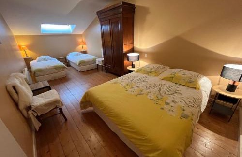 Lironcourt House | Gîte de Charme avec Terrasse près de Bourbonne-les-Bains, 2 chambres, poêle à bois, Wifi inclus - FR-1-589-118