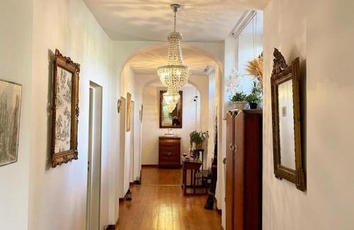 Salbris House | Gîte de Charme dans un Château avec Wifi et Terrasse en Sologne - FR-1-491-464