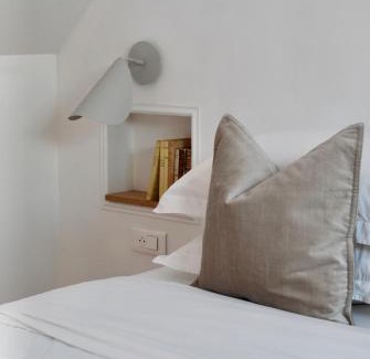 Flamanville House | Gîte de charme & jardin exceptionnel à 800 m de la mer