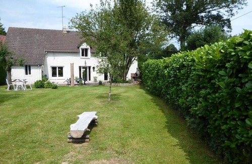 Saint-Sauveur-Lendelin House | Gîte de 8 Personnes Dans un Style Normand Situé à Ancteville, Proche de la mer