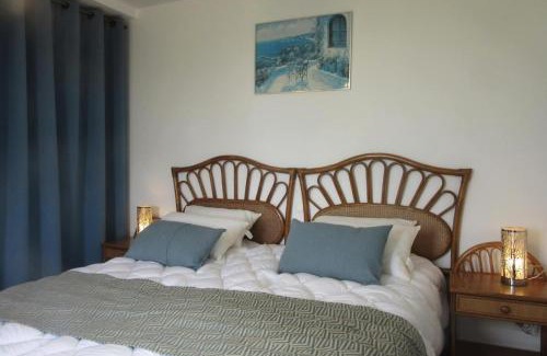 Queyssac-les-Vignes Apartment | Gîte de France Belleviste 3 épis - Gîte de France 10 personnes MAE-1521