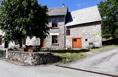 Alleyrat Apartment | Gîte de France à Alleyrat 3 épis - Gîte de France 4 personnes MAE-9324