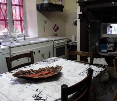 Sioniac Apartment | Gîte de France à Sioniac 2 épis - Gîte de France 5 personnes MAE-9744